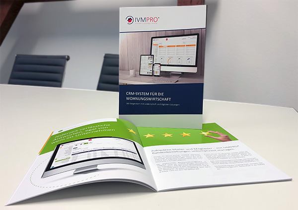 Aufgeschlagene IVMPRO® Produktbroschüre